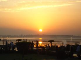 562682_10151242100678296_1675799915_n